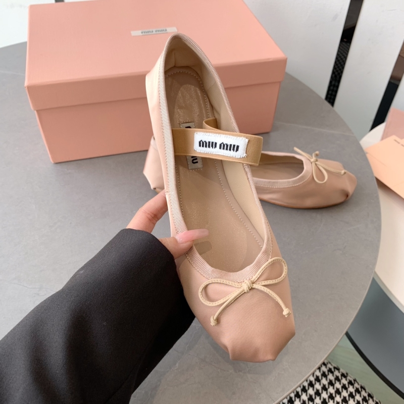 Miu Miu flat shoes